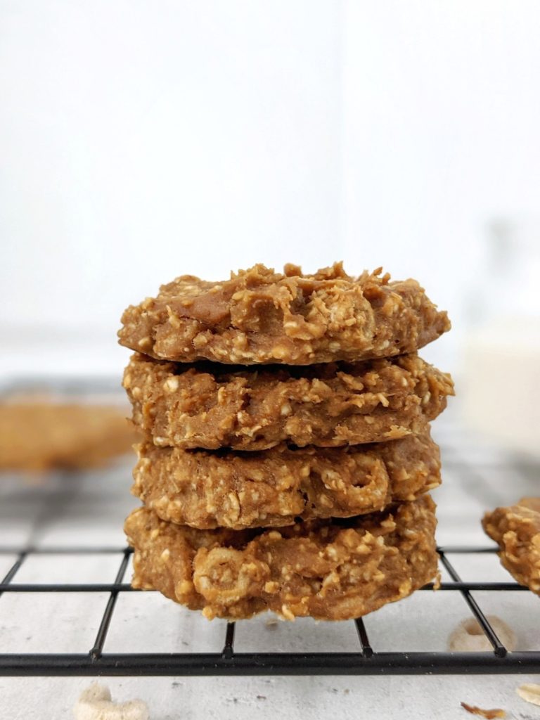 Chewy and Healthy Flourless Banana Cereal Cookies held together by peanut butter powder! Made with oatmeal and cheerios, these delicious peanut butter banana cookies are perfect for breakfast. Vegan, gluten free and sugar-free too!