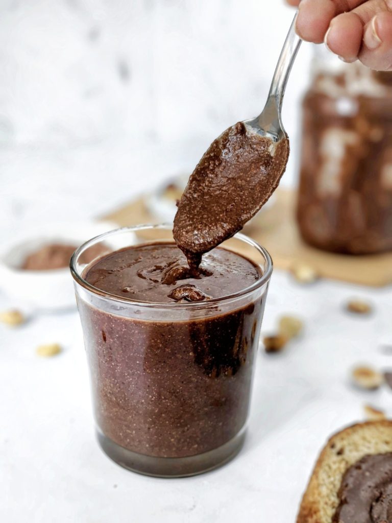 A smooth and creamy homemade Sugar-free Nutella made with raw cacao powder and sweetened with stevia. With the natural oils of roasted hazelnuts and no added oil or sugar, this healthy Nutella makes the perfect low carb spread. Vegan too!