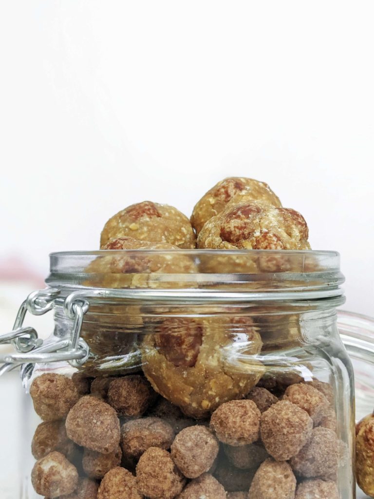 These no bake Cocoa Puff Protein Balls with cereal and protein powder are an easy snack, breakfast or post workout treat! Low sugar and healthy chocolate cereal puff energy bites on the go!