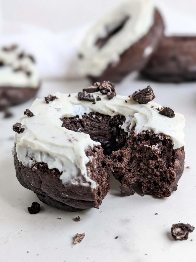 Extremely low calorie and no fat Oreo Protein Donuts with chocolate protein powder, a lot of egg whites, and no oil or butter! These glazed cookies and cream protein donuts have the spot on Oreo flavor and make the best anabolic donuts recipe!