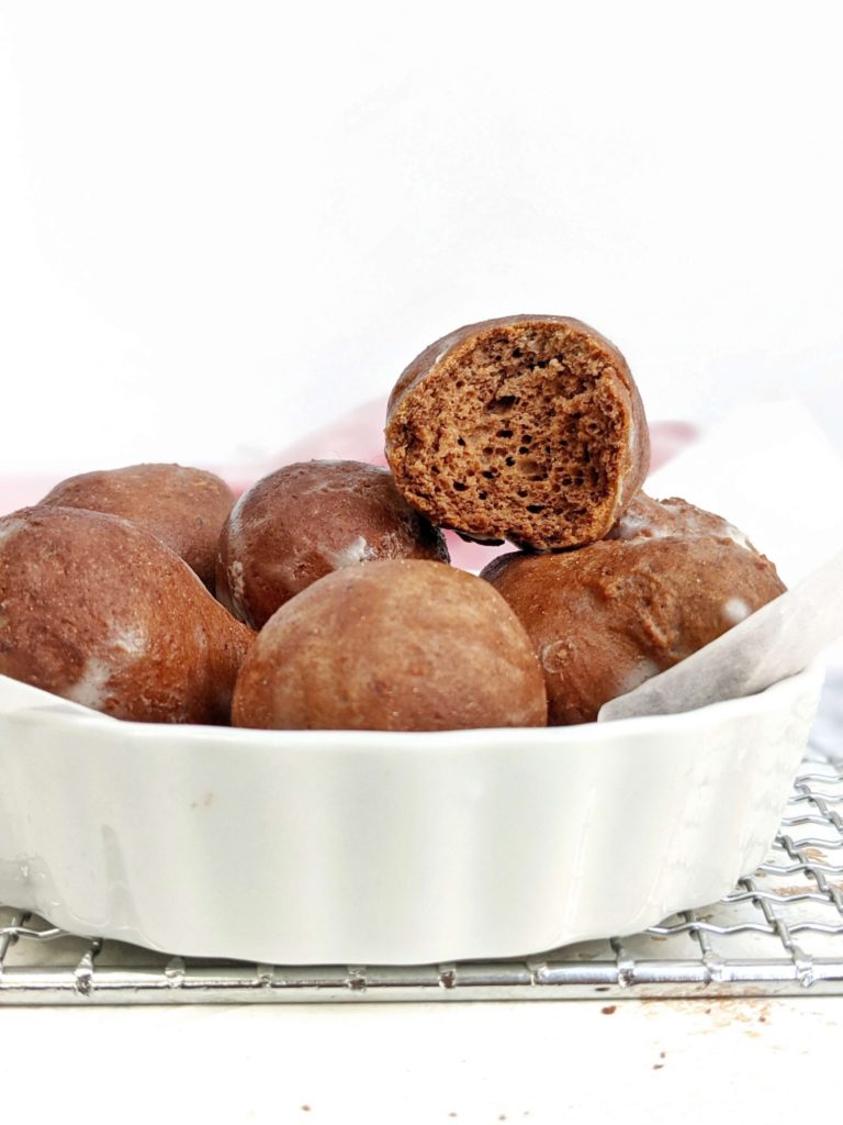 Unbelievable Chocolate Protein Donut Holes with just 5 ingredients and the best macros/nutrition label. These healthy chocolate donut holes are made with protein powder and made in the air fryer (or baked). Great treat for sure!