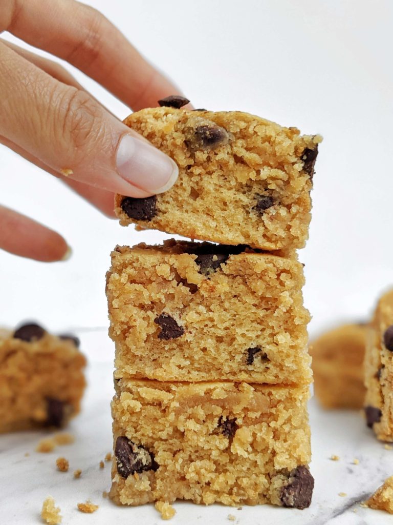 Unbelievably soft Collagen Cookie Bars with the sweetness and peanut butter flavor, but healthy sugar free and low fat! With no protein powder, these cookie bars get the high protein from collagen peptides powder and use monkfruit and peanut butter powder for the goodness!