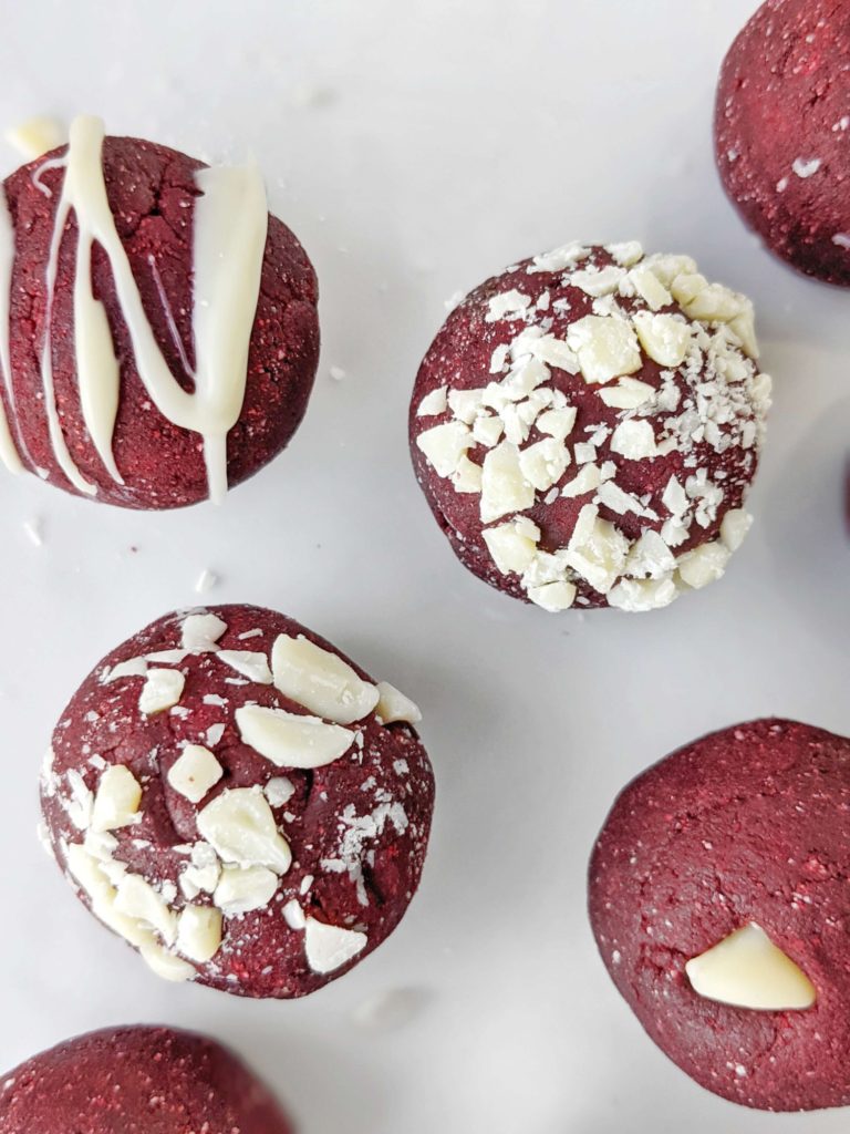 No bake Red Velvet Protein Balls made with oat flour and protein powder for a healthy and sugar free protein snack! These high protein red velvet energy balls are also gluten free, dairy free and Vegan too!