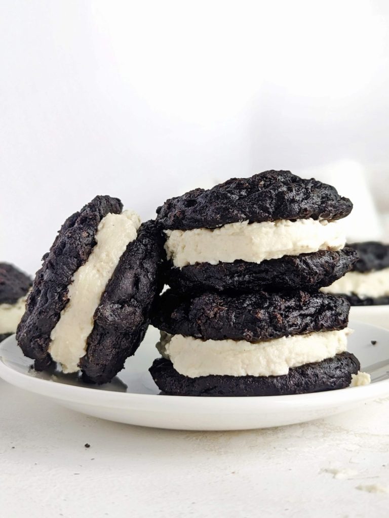 Amazing healthy Protein Whoopie Pies - soft and rich protein cake with a protein cream cheese and yogurt filling. Healthier whoopie pie recipes is sugar free, vegan and low calorie too!