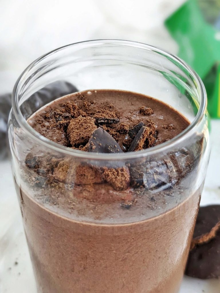 Indulgent Thin Mint Protein Shake made with actual Girl Scout Cookies and mint-flavored Cashew Butter. Really the best Mint Chocolate protein shake ever!