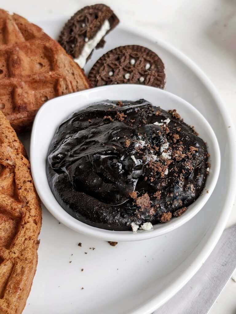 Amazing Protein Oreo Spread will blow your mind away! Low fat, low carb and high protein cookies and cream spread made with sugar free chocolate sandwich cookies.