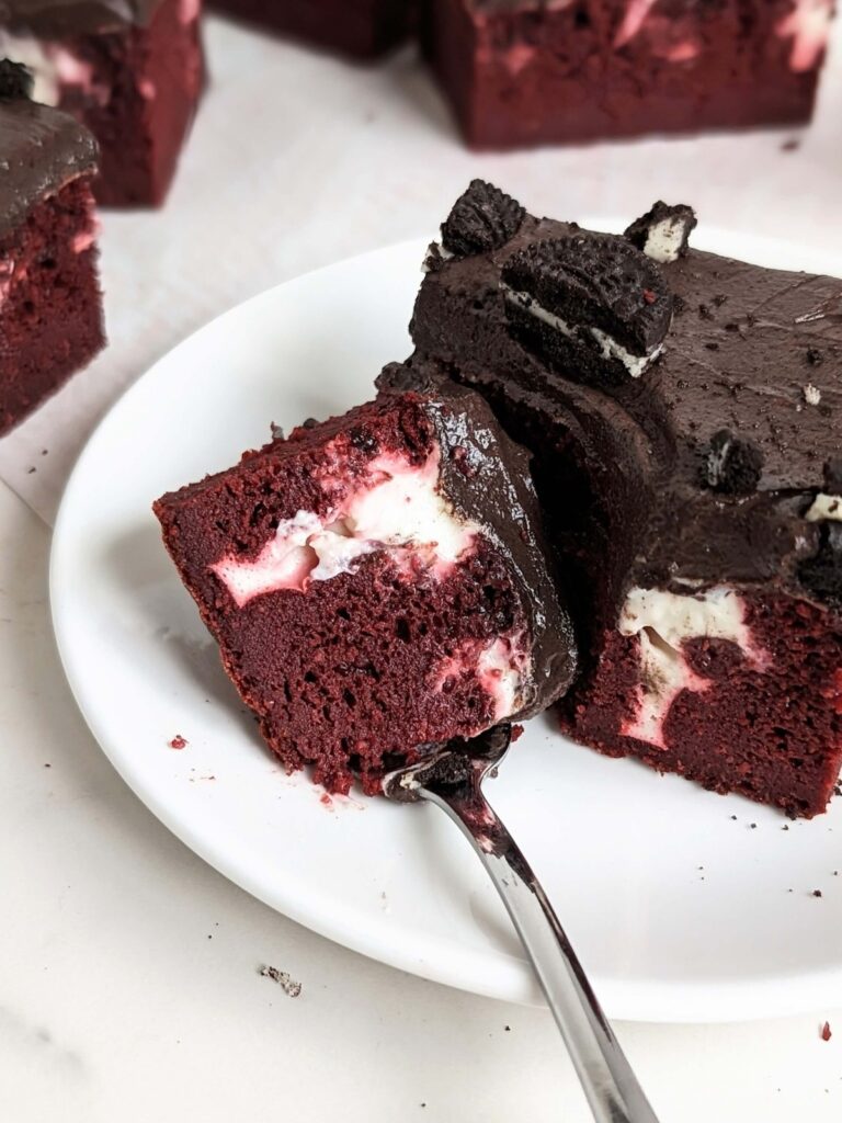 Oreo Red Velvet Protein Cake is truly the best healthy indulgence for Valentine’s Day! A high protein, low fat, low sugar and low calorie mashup of Red Velvet, Cookies and Cream and Cake in one.