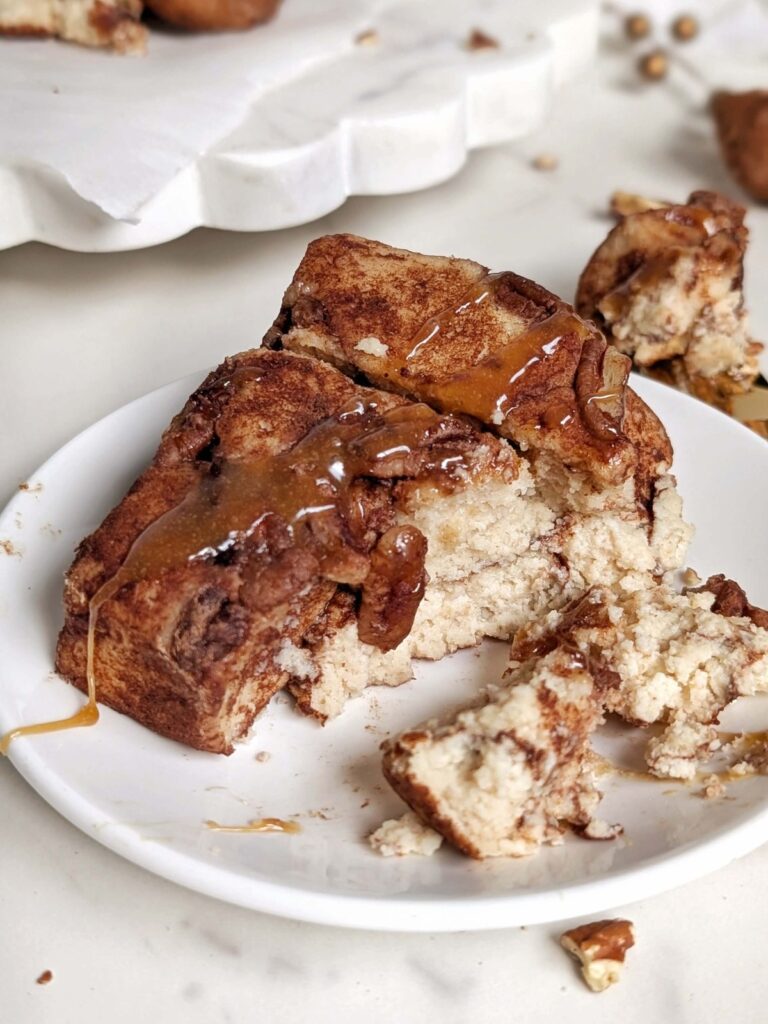 No Sugar Monkey Bread is an easy, healthy bake that will be your new go-to. A low fat, high protein monkey bread made with Greek yogurt and protein powder too; No yeast needed.