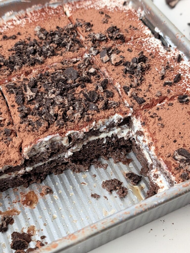 Guilt-free Healthy Oreo Tiramisu recipe is the answer to all your cravings; Layers of a high protein, gluten free, low sugar, low fat and low calorie Oreo Cake and Cream topped with cocoa and Oreo Thins!