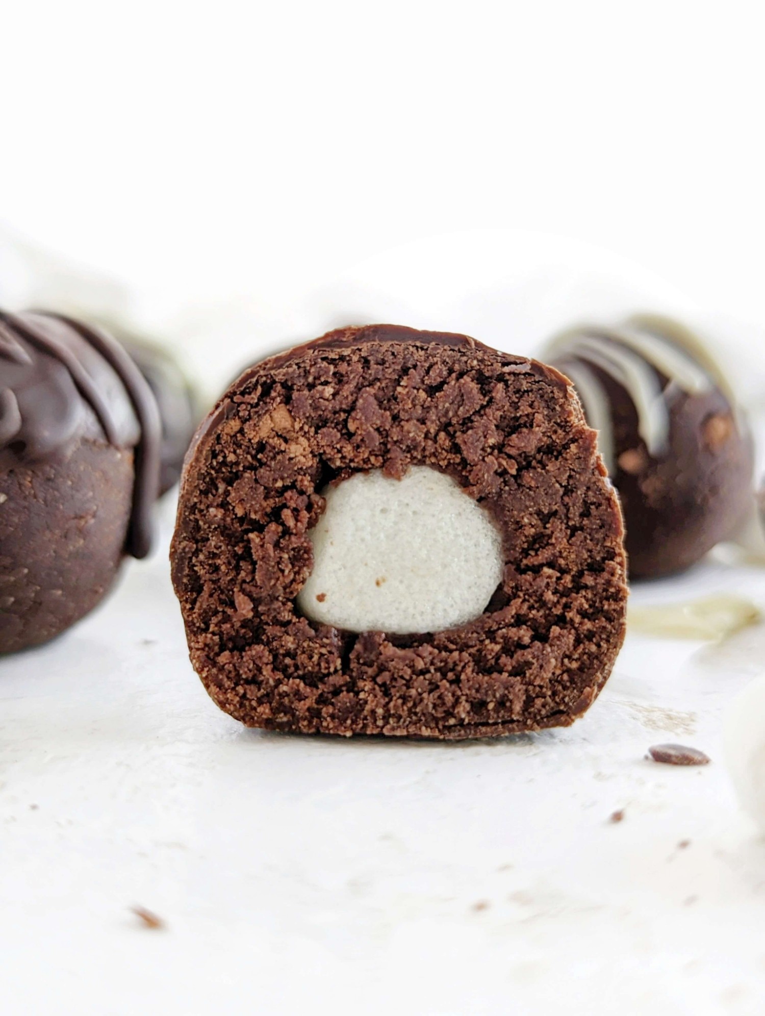 https://www.haylskitchen.com/wp-content/uploads/2021/11/Hot-Chocolate-Protein-Balls-1-1.jpg